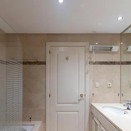 Jardines De La Aldaba 2 Bedrooms *