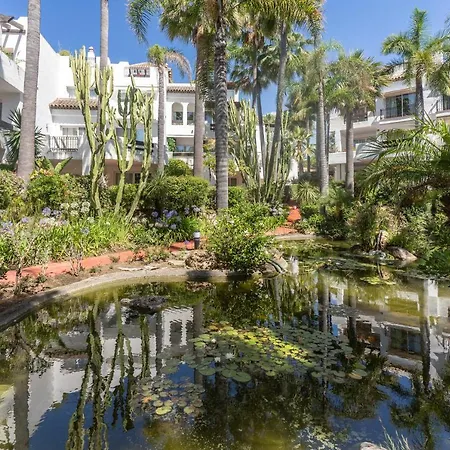 Jardines De La Aldaba 2 Bedrooms Marbella